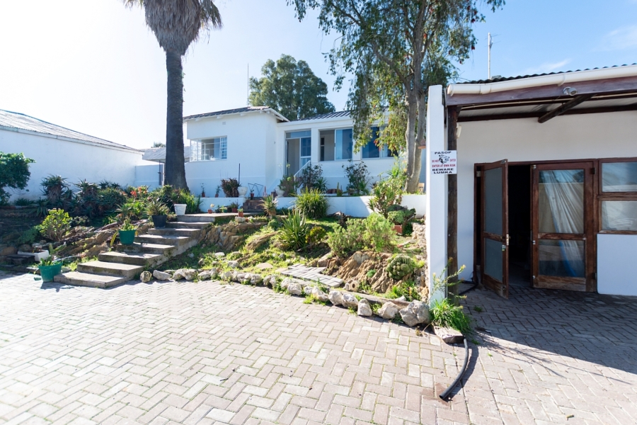 3 Bedroom Property for Sale in Hopefield Western Cape